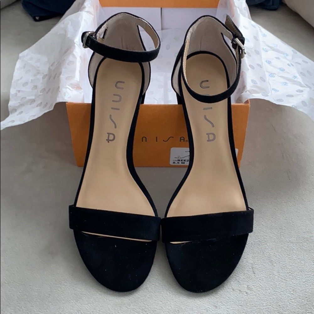 UNISA Black “velvet like” fabric heels